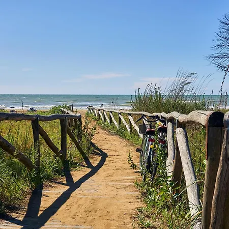 Cozy With Private Garden Close To The Sea - By Beahost Bibione